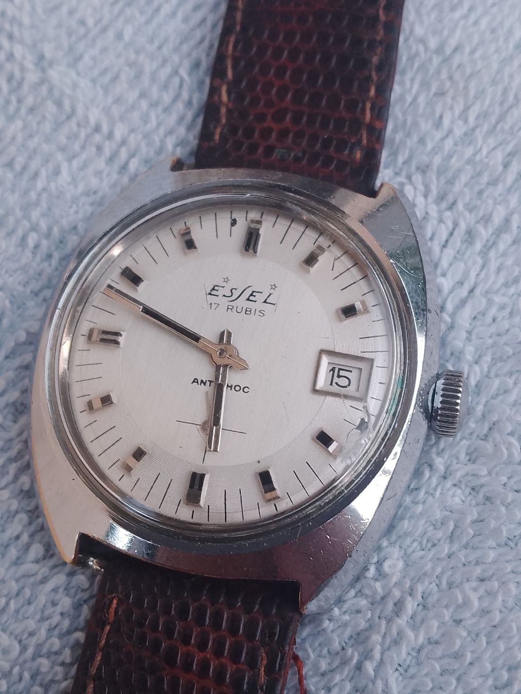 Orologi: Essel Handaufzug 35mm läuft super – Usato da Agno venduto da sam2608