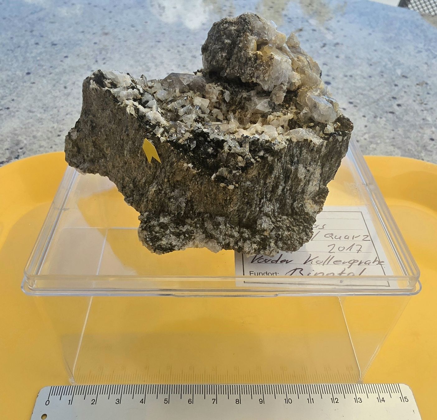 Minerali & Pietre curative: Langprismatischer tetragonaler, brauner Anatas. Typisch Binn – Usato da Glis venduto da nbu_65ys 1