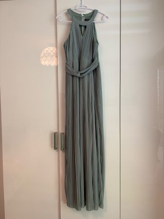 Türkises Abendkleid