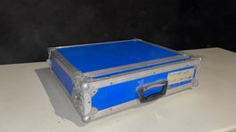 Rackcase blau 19 Zoll 2HE