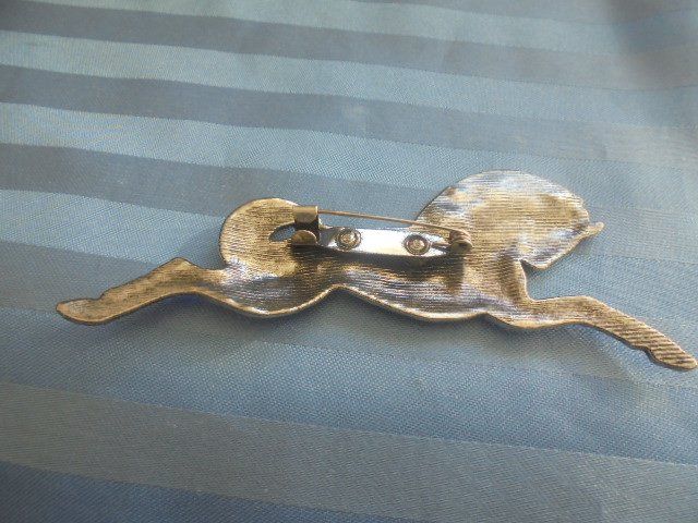 Broches & Aiguilles: Brosche springendes Pferd – D'occasion à Hinwil par Glasperlen 3
