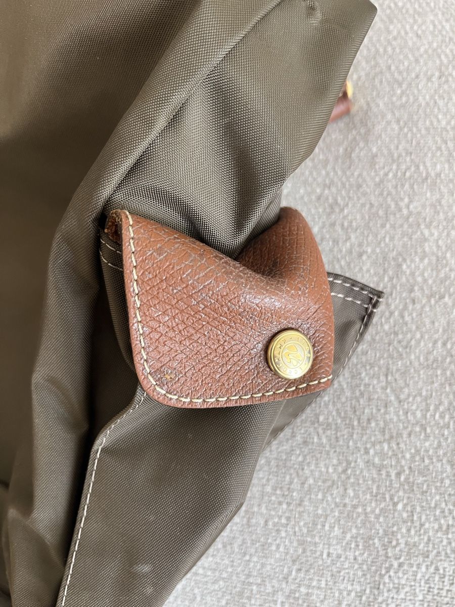 Longchamp Borse da donna: Longchamp handbag green nylon leather used condition – Usato da Lausanne venduto da Danash 2