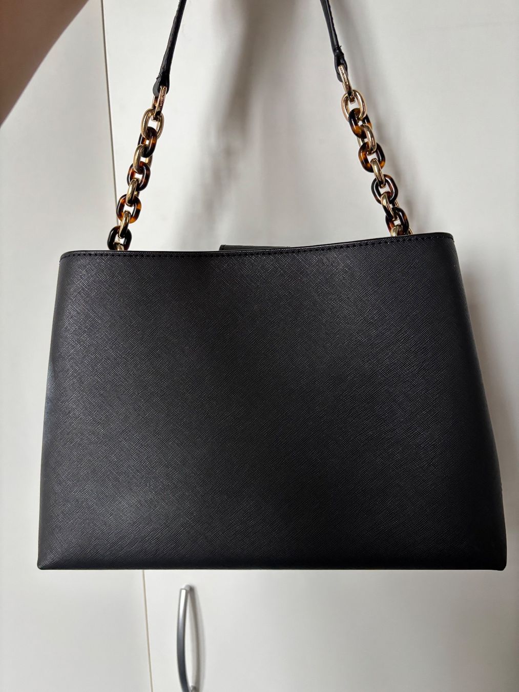 Michael Kors Borse da donna: Michael Kors Tasche in Schwarz – Usato da Bern venduto da van_9syf 2