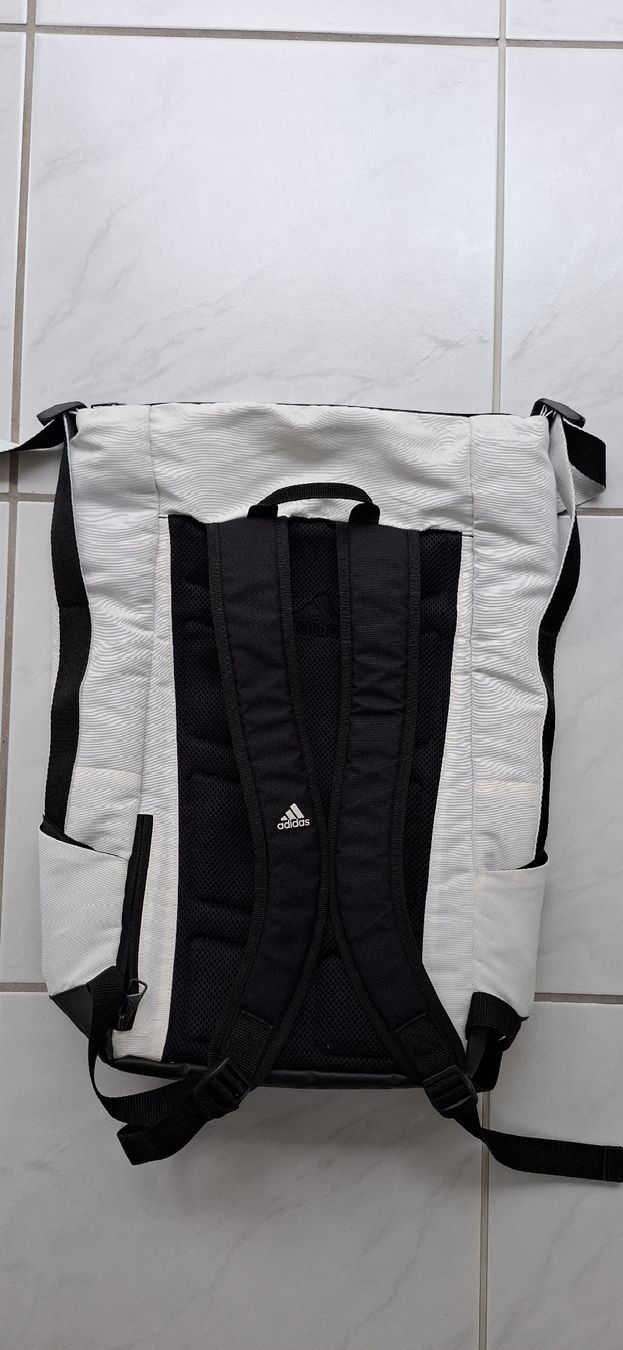 Adidas Zaini: Rucksack adidas, Real Madrid – Usato da Stadel b. Niederglatt venduto da bluelizard 2