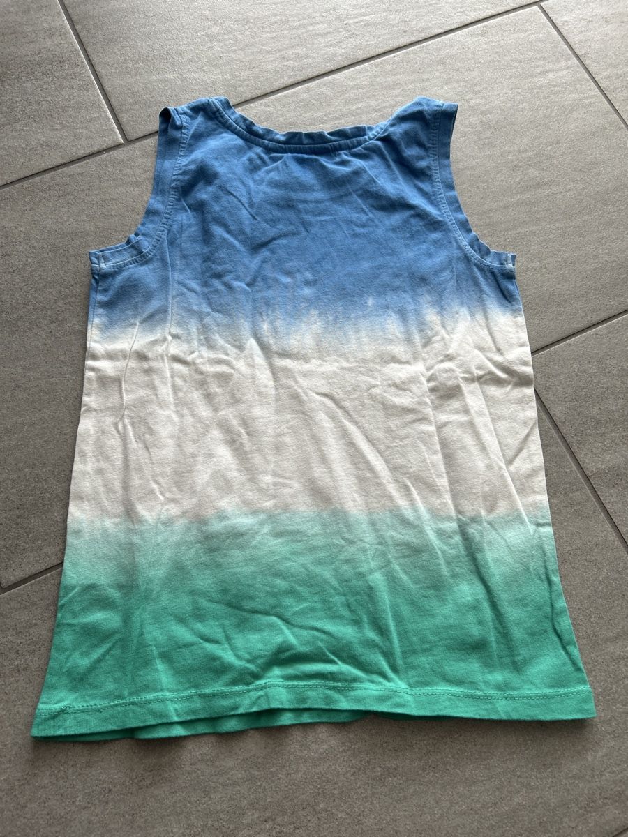Camicie, T-shirt & Polo: Shirt ärmellos gr.134 – Usato da Derendingen venduto da Mel.A 2