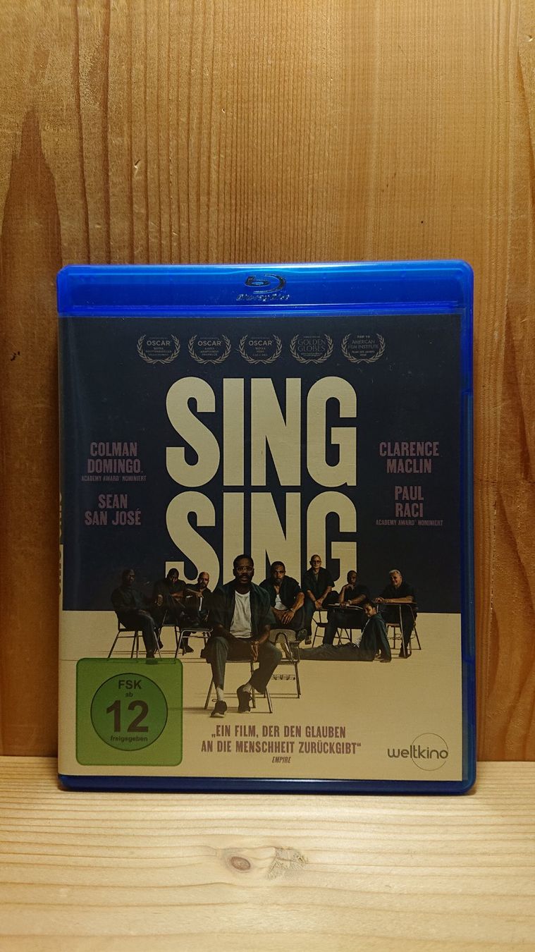 Tutti i DVDs: SING SING Blu-Ray – Usato da Wilderswil venduto da Exebub