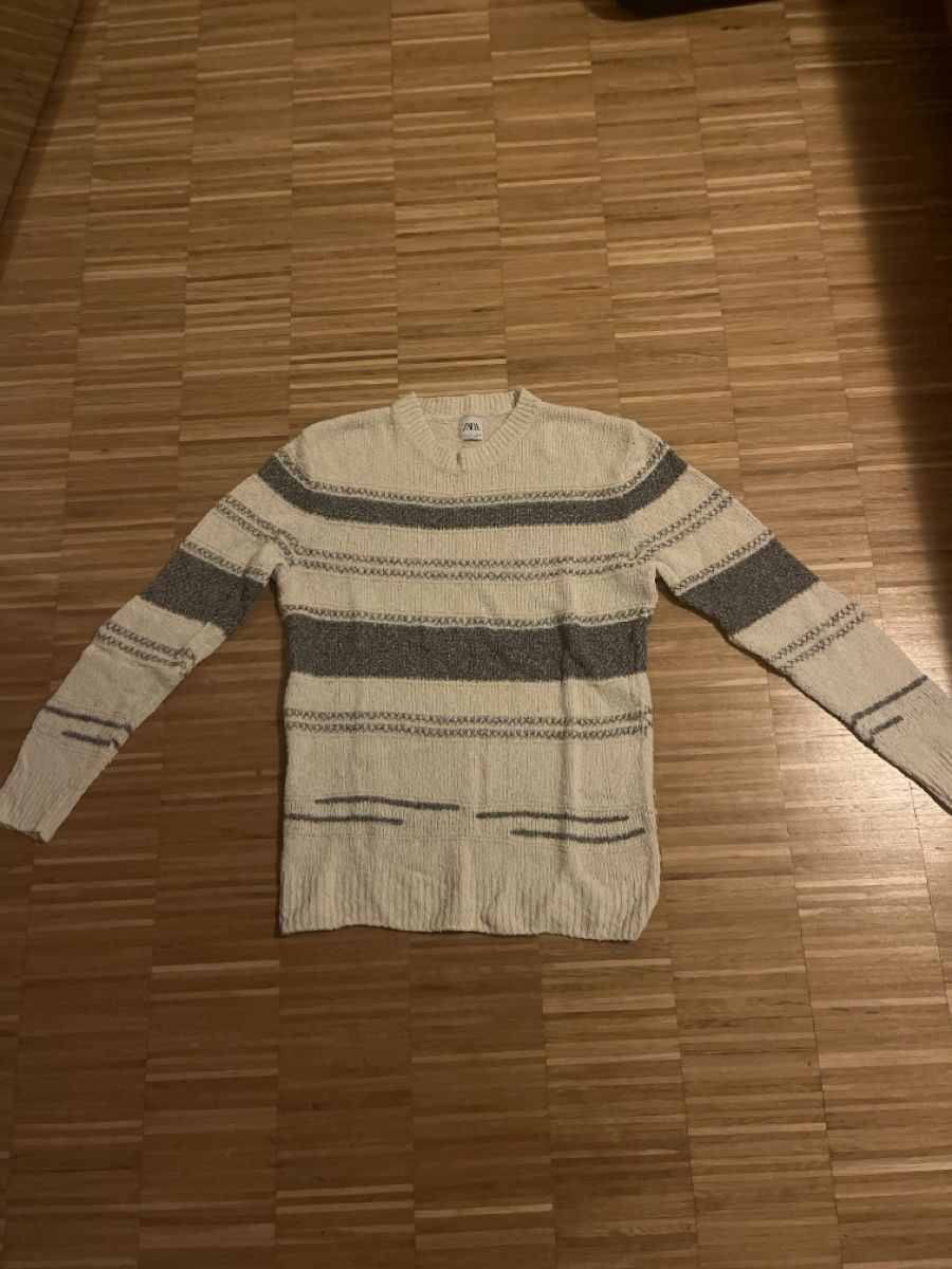 Pullover & Sweatshirts: Strickpullover – Neu (gemäss Beschreibung) aus Zürich von btan0