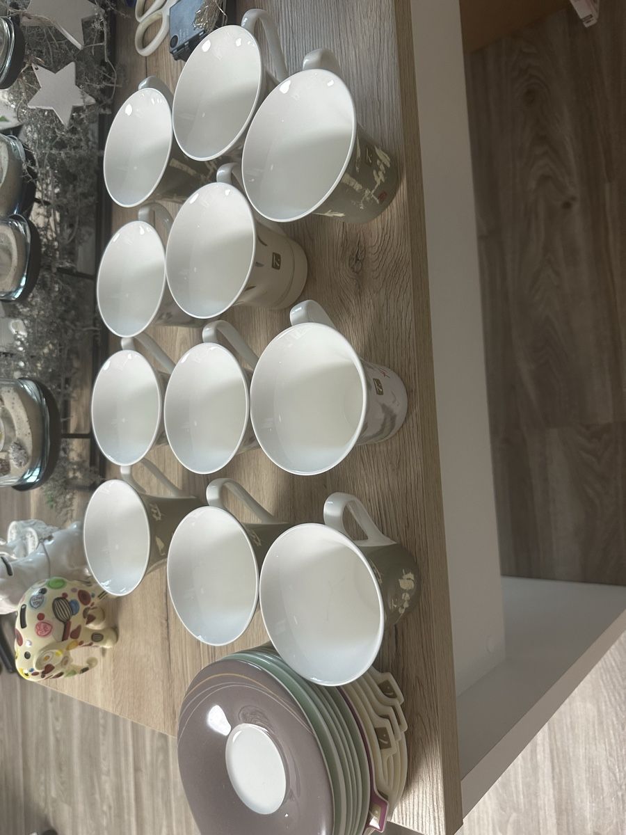 Set di piatti: Teeservice/Kaffeeservice mit Drachenmuster, 12 Personen – Usato da Bettlach venduto da Kkalena
