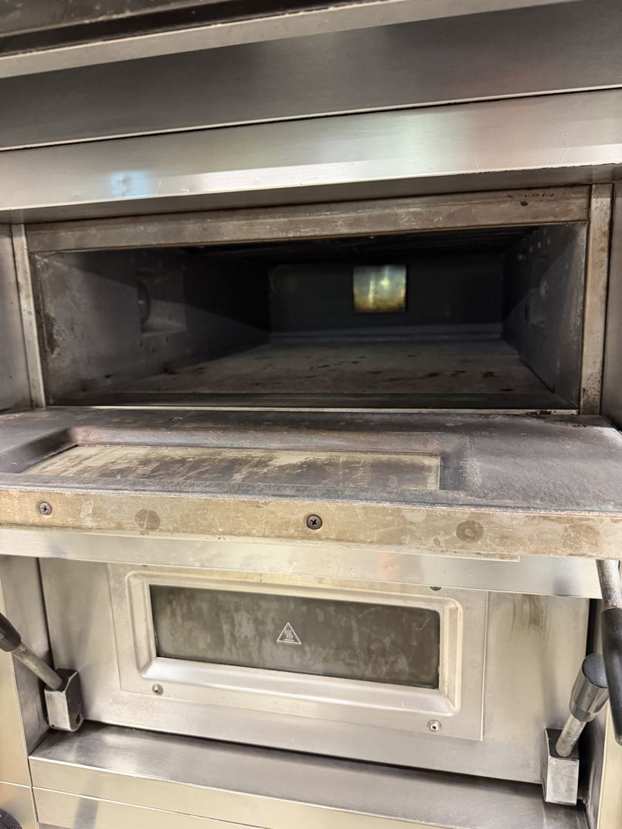 Forni per pizza: Moretti pizza offen – Usato da Niederwangen BE venduto da HasGastrobedarf 3