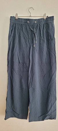 Leichte Stoffhose, Gr. 36