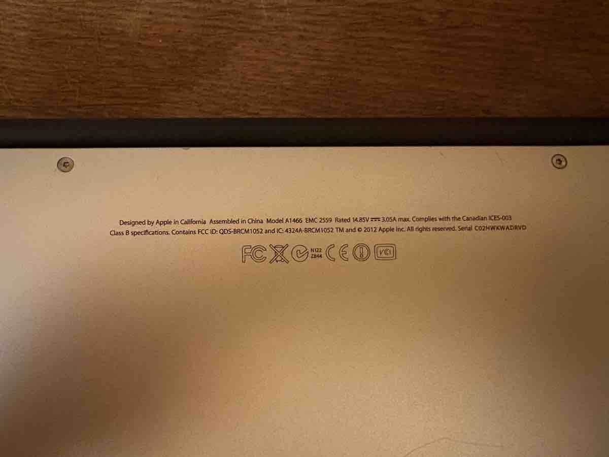 Apple Notebook: Apple MacBook Air Laptop A1466 – Difettoso da Zimmerwald venduto da sutol_ 4