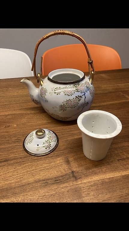 Set di piatti: Servizio da the – Usato da Losone venduto da gio_qy8z 1