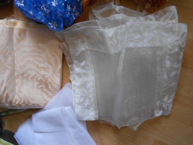 Tessuti: Stoffpaket und Dekostoff – Usato da Flühli LU venduto da primula-47 2