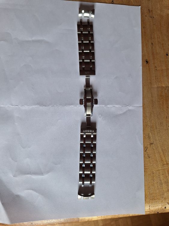 Bracelet De Montre Acier Argent 18 Mm Avec Boucle – Neuf
