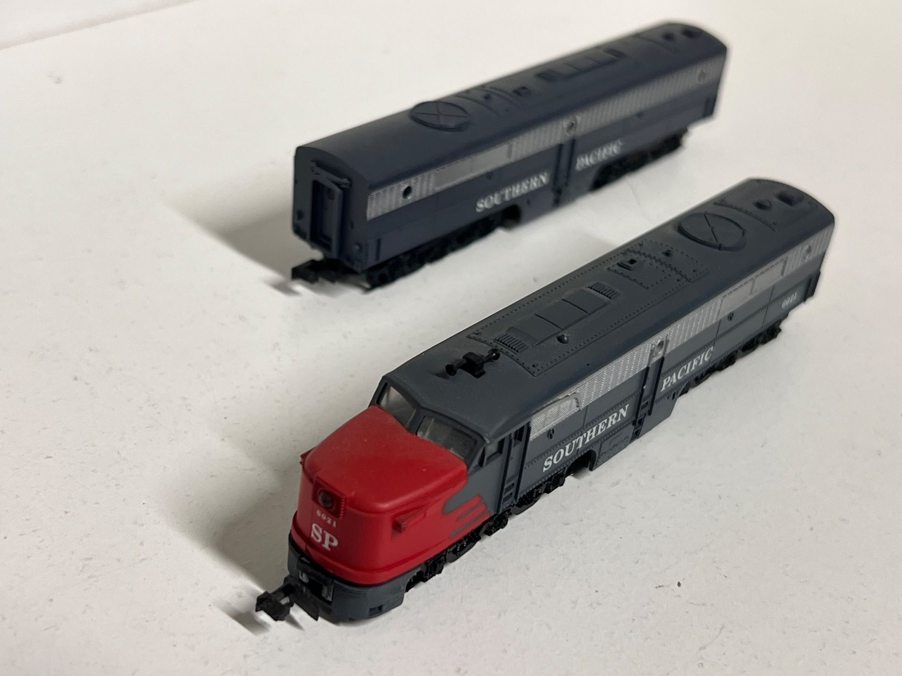 Modelleisenbahnen: SOUTHERN PACIFIC 2 Teilig Spur N Analog – Gebraucht aus Neuenhof von ludovicco 2
