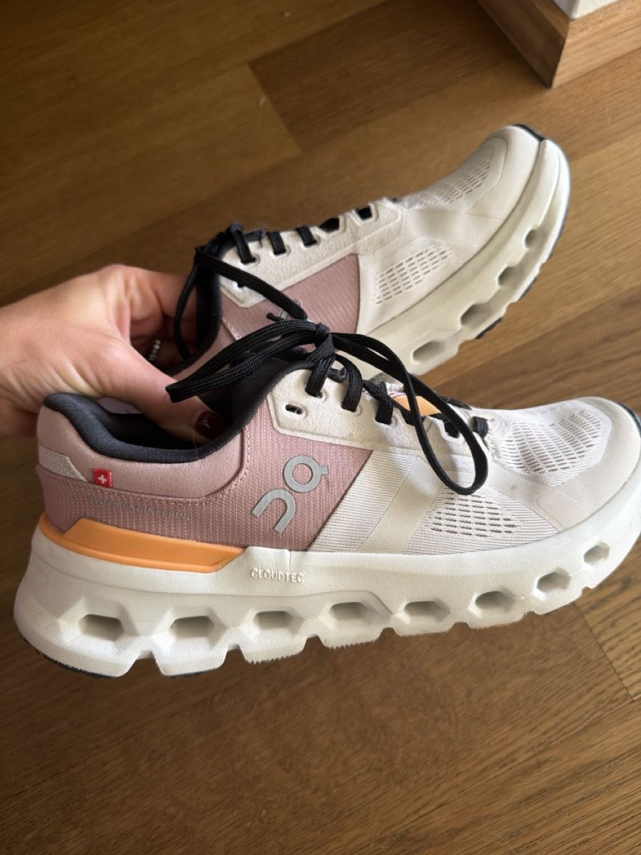 Chaussures hommes: On cloud sneakers damen 38 – Neuf (Voir description) à Hausen AG par nik_9sg2 2