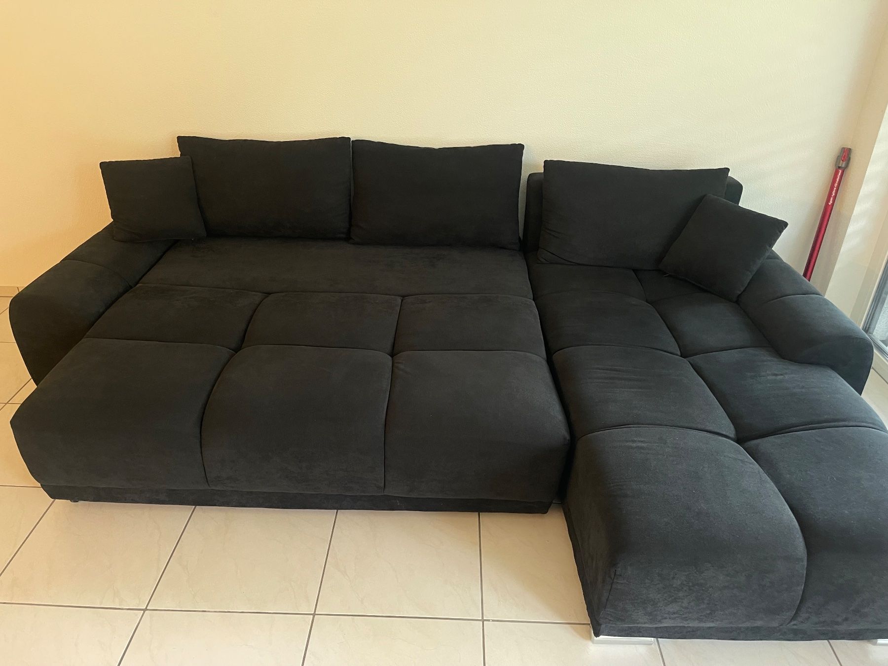 Gonser Divani: Comfortable black corner sofa - great condition! 47 – Usato da Felsberg venduto da joa_5z2s 3