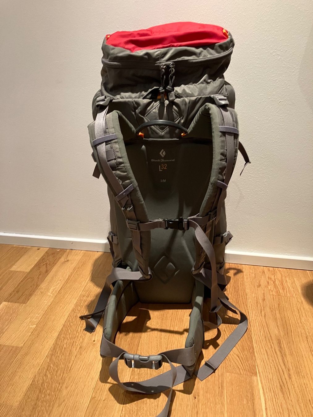Black Diamond Rucksäcke: Black Diamond Sphynx 32L Alpin-Rucksack – Gebraucht aus Uster von  3