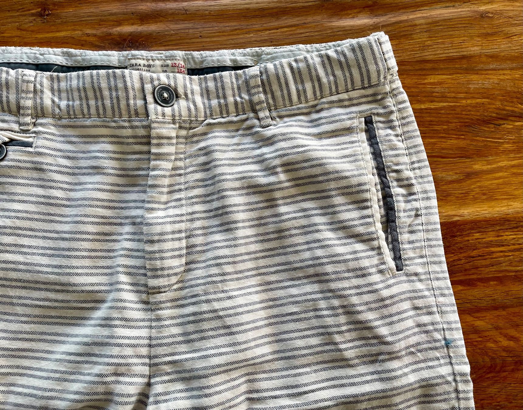 Hosen: lässige Shorts Gr. 164 – Gebraucht aus Buchrain von Sunny026 1