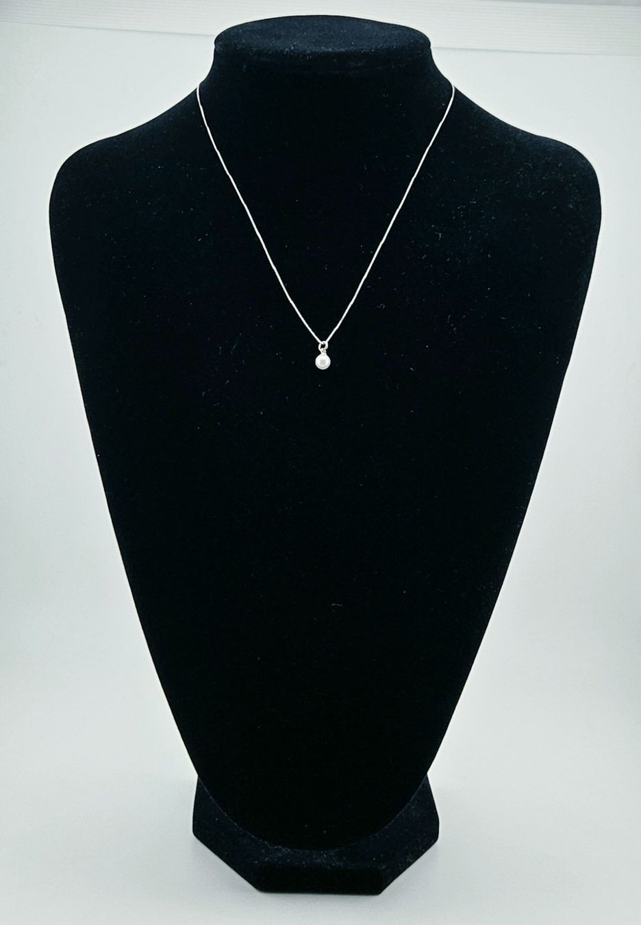 Catenine: Damenhalskette Silber mit Perlen-Anhänger – Nuovo e nell'imballaggio originale da Thalwil venduto da Seasons-Schmuck 1