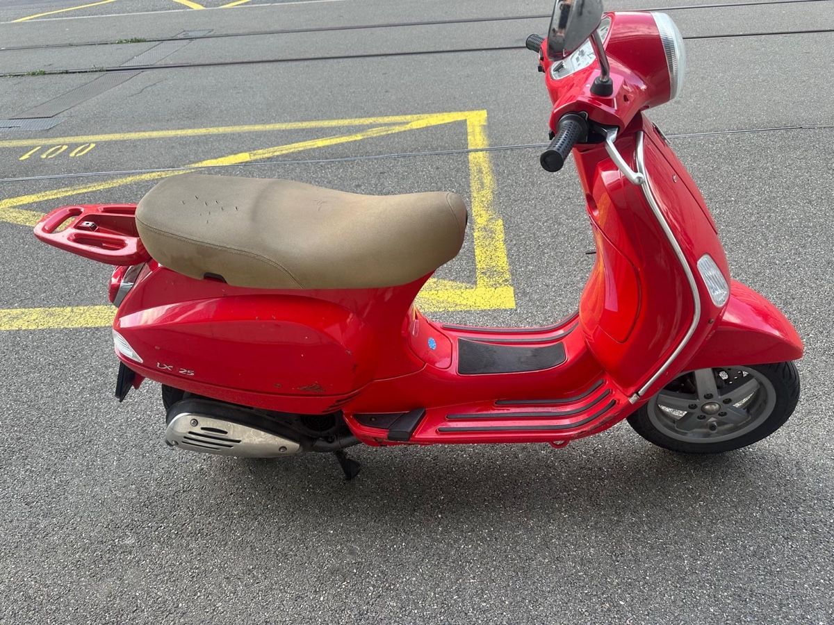 Scooter: Vespa Lx 125 – Usato da Zürich venduto da loml_gaso 2