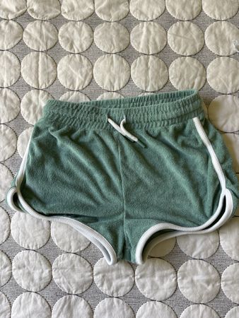 Best Frottee shorts ever! Monoprix age 10/Gr. 140
