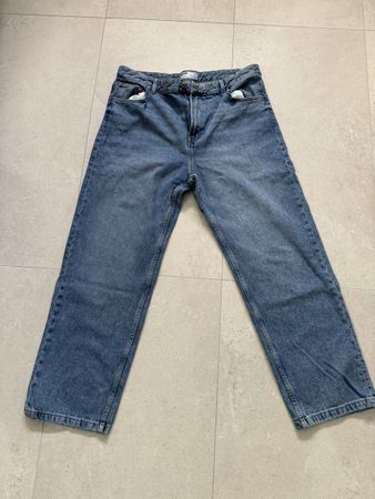 Bershka Denim Baggy Jeans – Hellblau – Grösse 46 (EU)