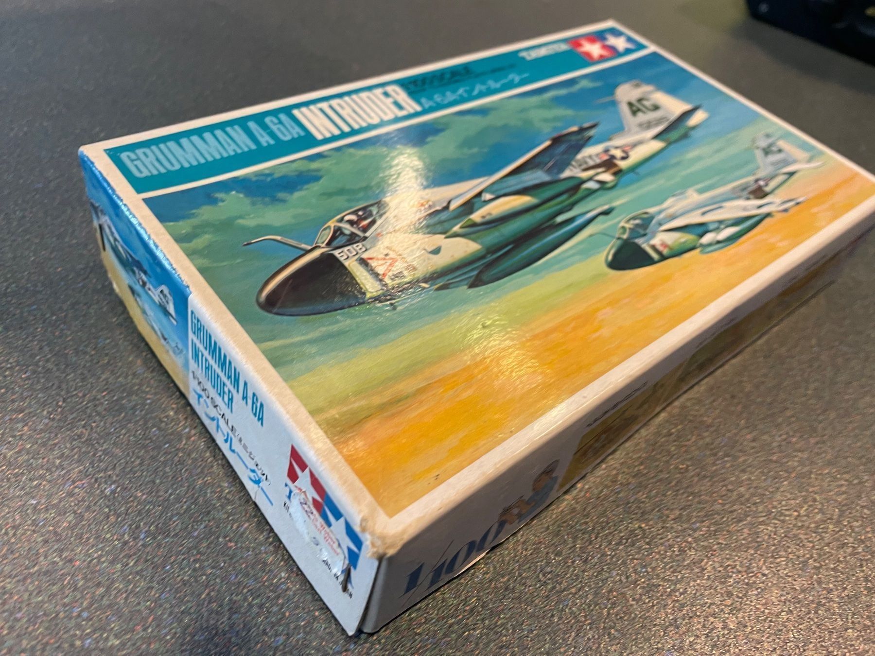 Tamiya Modellbausätze & Standmodelle: Tamiya 1:100 Grumman A-6A intruder kit – Gebraucht aus Chiasso von Carrara-Modellismo 1