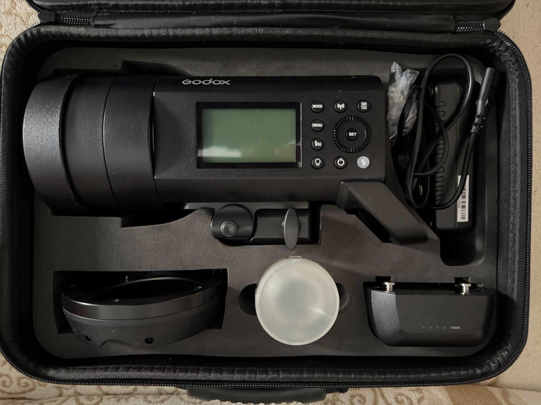 Godox Blitze: GODOX AD400 PRO + GODOX XPRO II – Gebraucht aus vevey von seize87 4