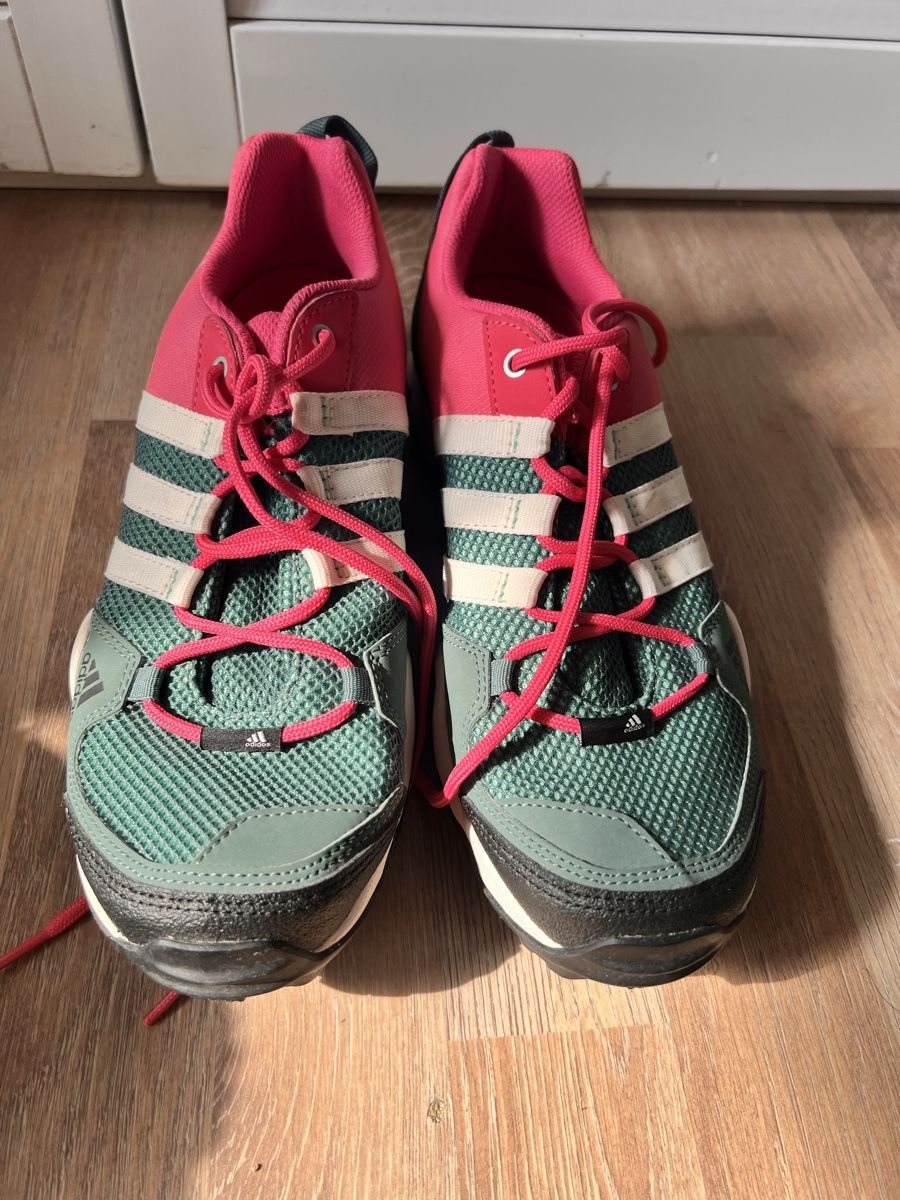 Adidas Scarpe da donna: Adidas Wanderschuhe/Trekkingschuhe wie neu – Usato da Flumenthal venduto da 19Frei.Wild93 1