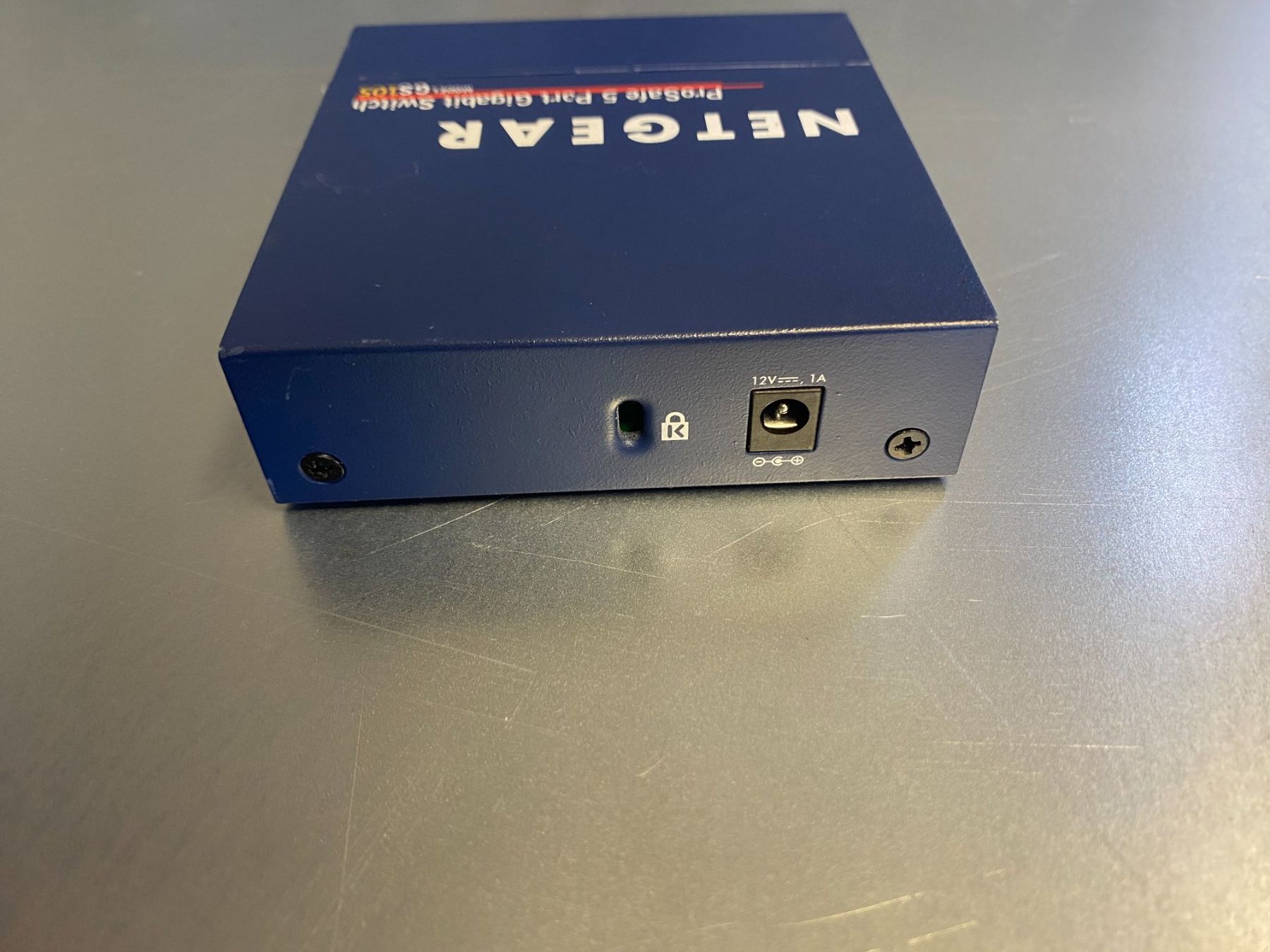 Netgear Hubs & Switches: NETGEAR ProSAFE GS105 – Gebraucht aus Zizers von Digitag0 2
