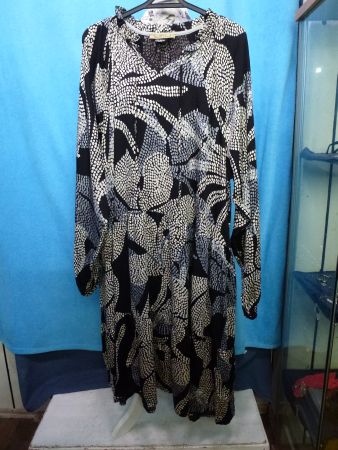 SMITH & SOUL KLEID GR L VISCOSE LANGE FORM LANGARM