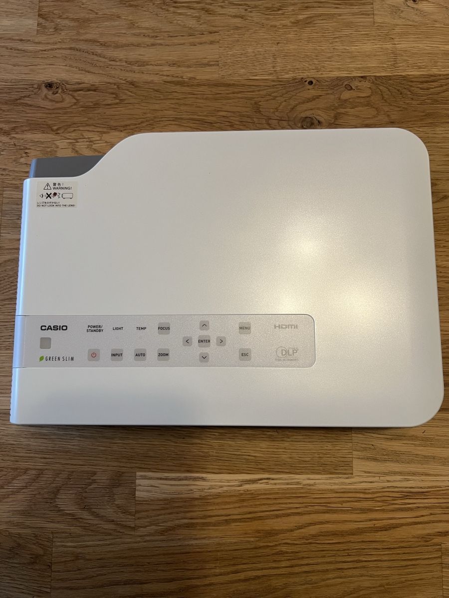 Casio Proiettori: Casio Projector XJ-A256 – Nuovo (secondo la descrizione) da Schöftland venduto da mamajasima5