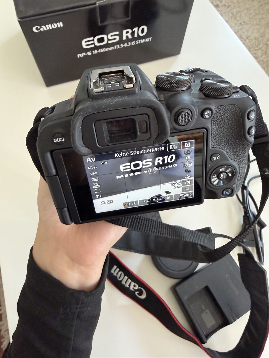 Canon Kamera: Canon EOS R10 + RF-S 18–150mm + Creator Bundle | OVP – Neu (gemäss Beschreibung) aus Rümlang von laurasecondhand 2