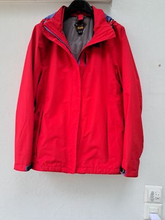 Tolle neue Salewa Softshell Jacke Grösse 42
