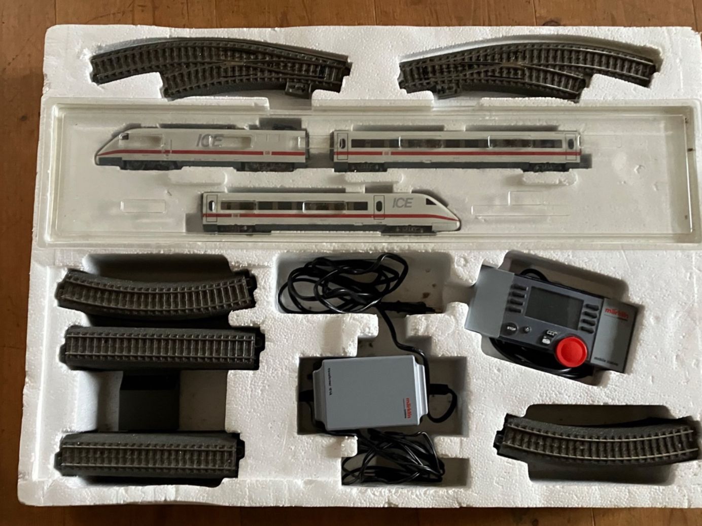 Märklin Modellini di ferrovie: Märklin HO Starterset – Usato da Obermumpf venduto da globiroger 2