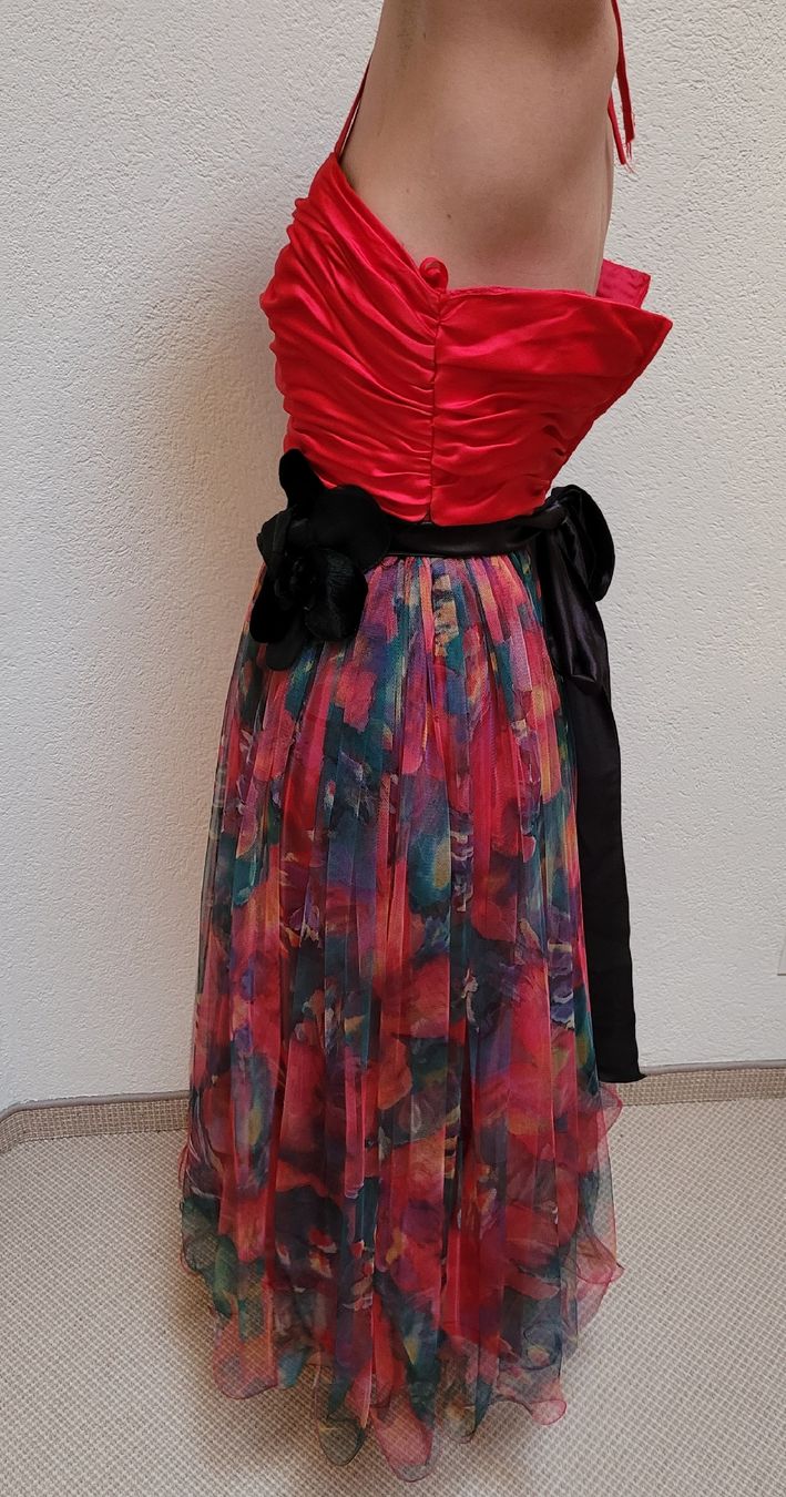 Kleider: Elegantes Abendkleid, rot gemustert, Gr. 36 – Neu (gemäss Beschreibung) aus Hofstetten BE von lis_tlt6 2