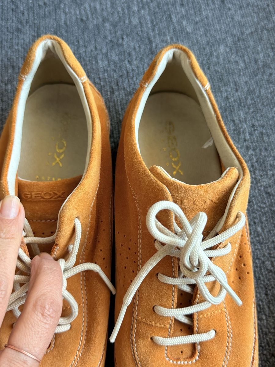 Geox Scarpe da uomo: Geox chaussures unisexe taille 41 orange – Usato da Bulle venduto da LeMoleson 7