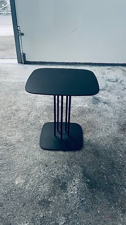 Tavoli: Beistelltisch/Couchtisch – Usato da Amriswil venduto da ViolaM