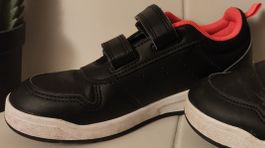 Baskets noires enfant scratch taille 32 adidas