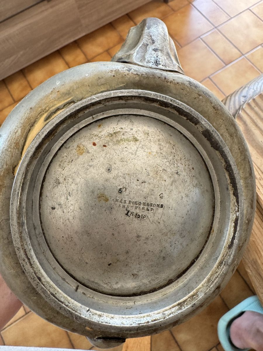 Teiere: Cafetière ancienne en étain Sheffield - Décor authentique – Usato da Veyrier venduto da kimedovapa 1