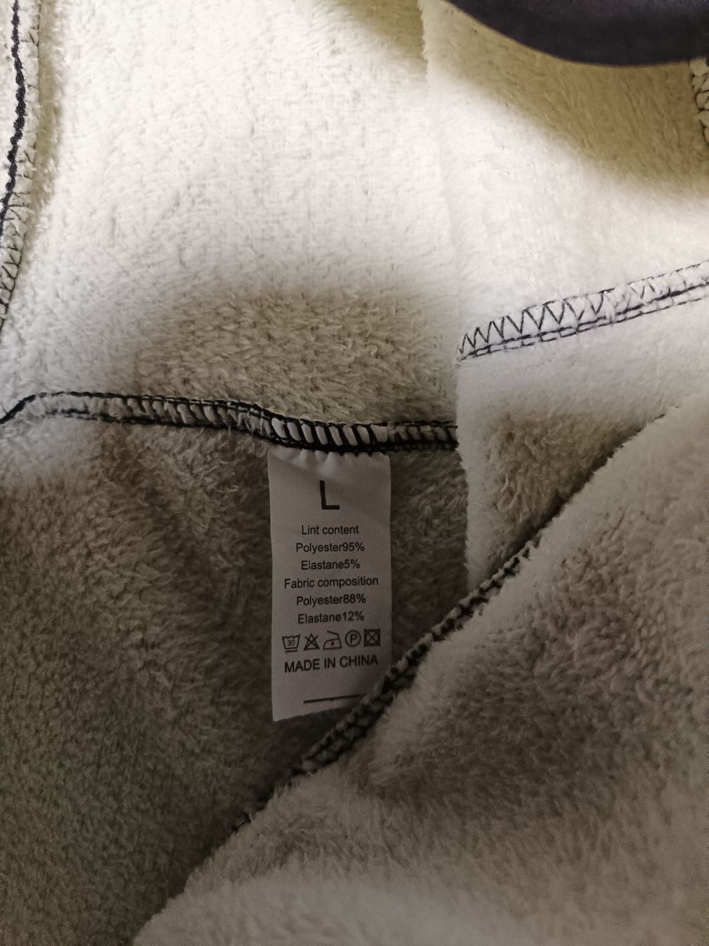 Pantaloni: Winterhose mit Fell neu L – Nuovo (secondo la descrizione) da Bätterkinden venduto da Elefantenzoo 2