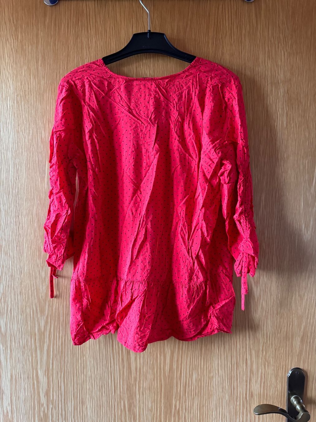 Esprit Camicette: Rote Bluse mit Punkten von Esprit Gr. 36 – Nuovo (secondo la descrizione) da Grosswangen venduto da second_hand_dress 4