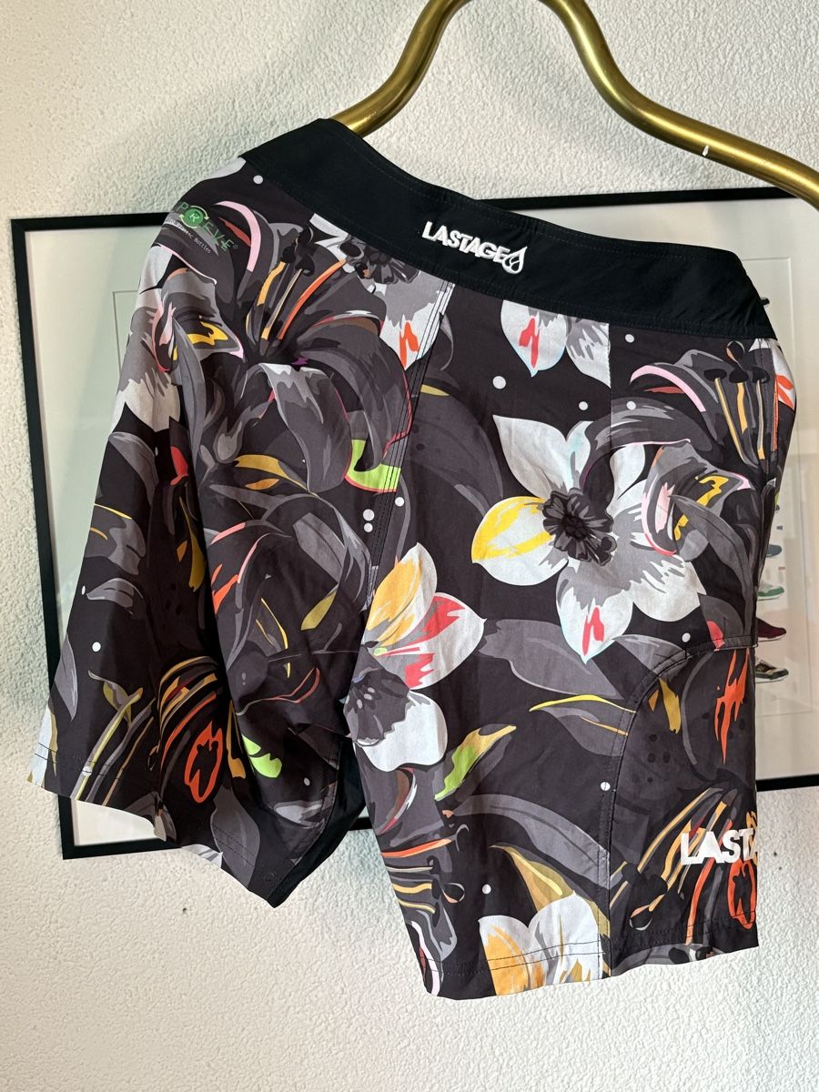 Costumi da bagno: Surf short, Lastage, Size 30 – Usato da Neuchâtel venduto da sharposneaks 3