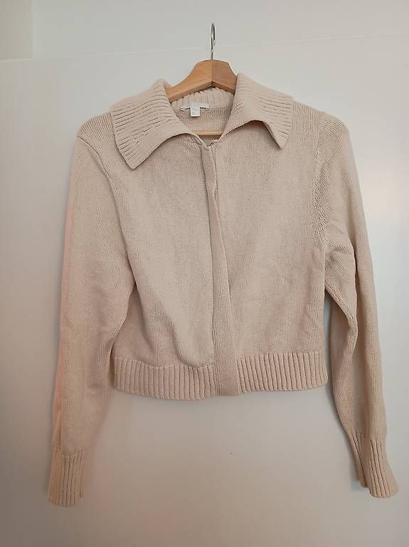 Giacche: Schlichte Strickjacke von Cos – Usato da Zürich venduto da Melianea