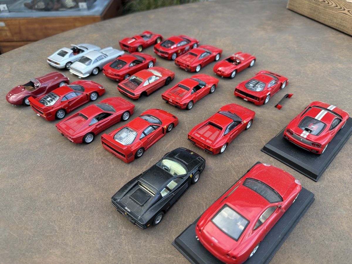 Modellini d'auto: Ferrari Sammlung in 1/43 - 18 Modelle – Difettoso da Wolfwil venduto da Rolex1 4