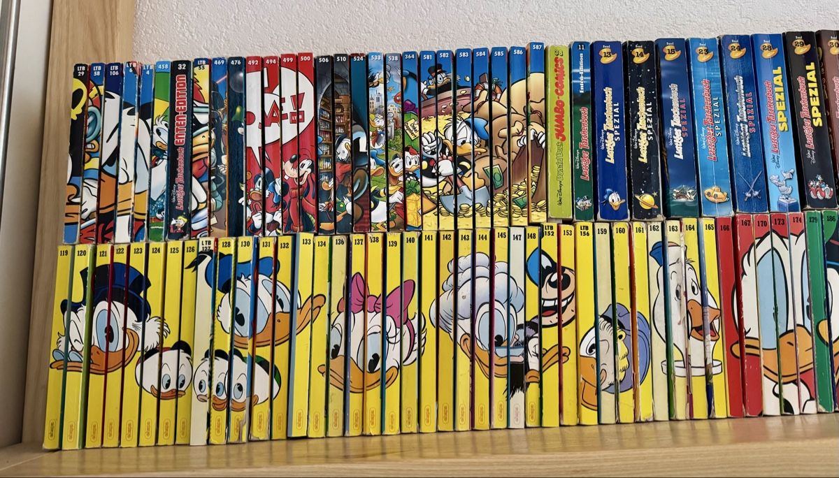 Comics: Lustige Taschenbücher-grosse Sammlung – Gebraucht aus Grasswil von Frau.Deischen 1