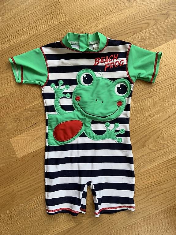 Costumi da bagno: Badeanzug Frosch Gr 104 – Usato da Zürich venduto da aqualina77