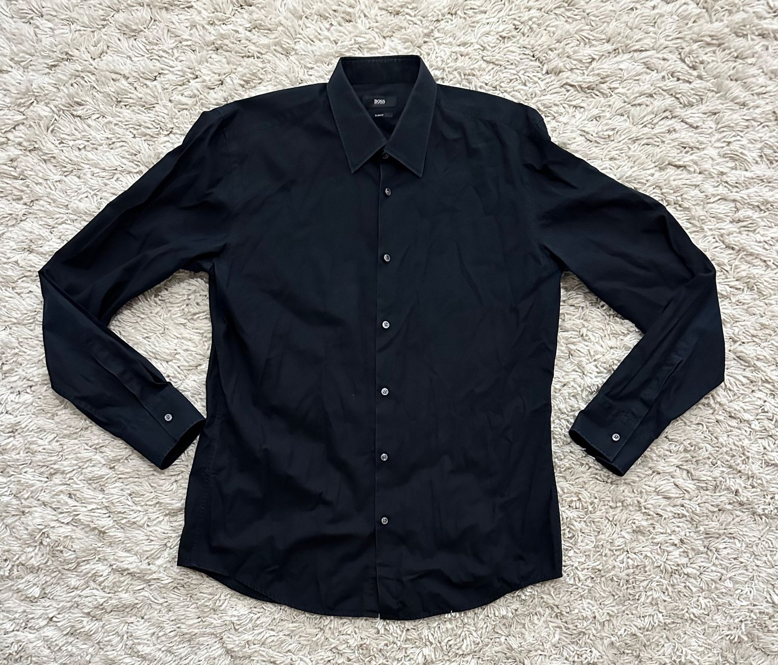 Hugo Boss Camicie: Hugo Boss Hemd Gr.M – Usato da Bern venduto da BrandVilla