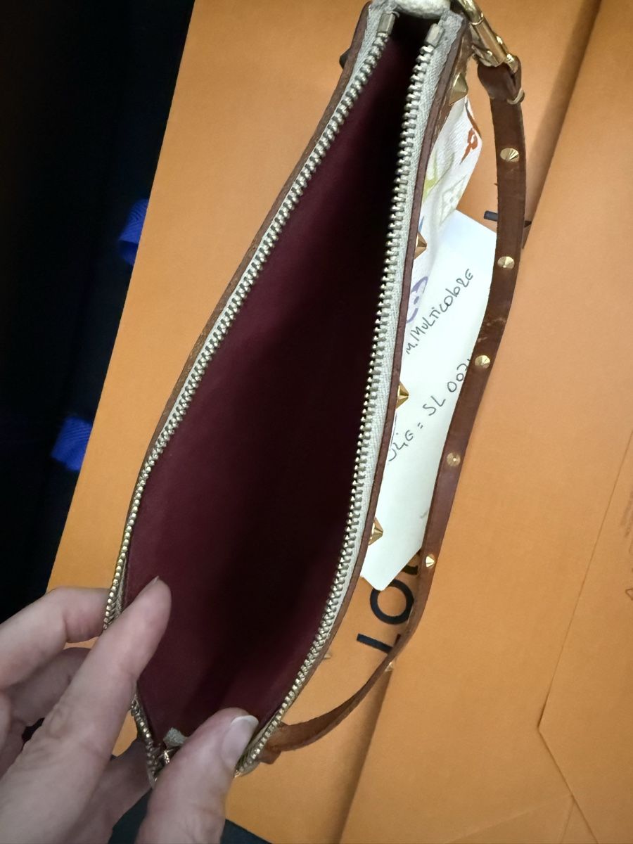 Louis Vuitton Borse: Louis Vuitton Pochette Murakami Pouch – Usato da Allschwil venduto da 197_r5w9 2